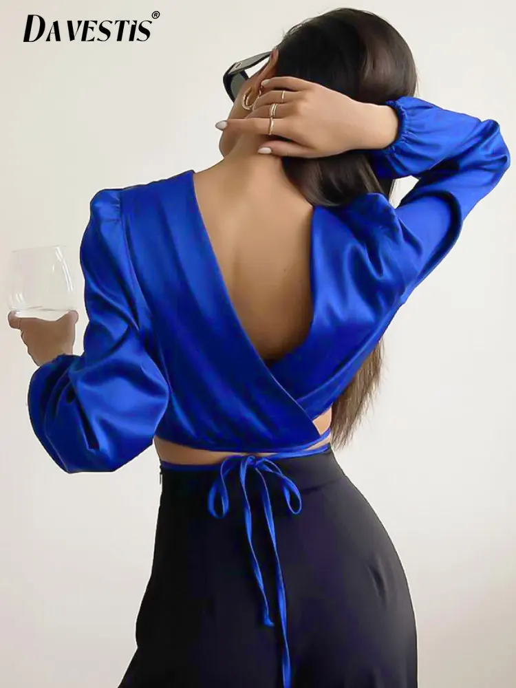 2023 Spring Summer Klein Blue Satin Top Women Fashion Open Belly Open Back Short Shirt Ladies Front and Back Two Wear Design Top
2023 Spring Summer Klein Blue Satin Top Women Fashion Open Belly Open Back Short Shirt Ladies Front and Back Two Wear Design Top