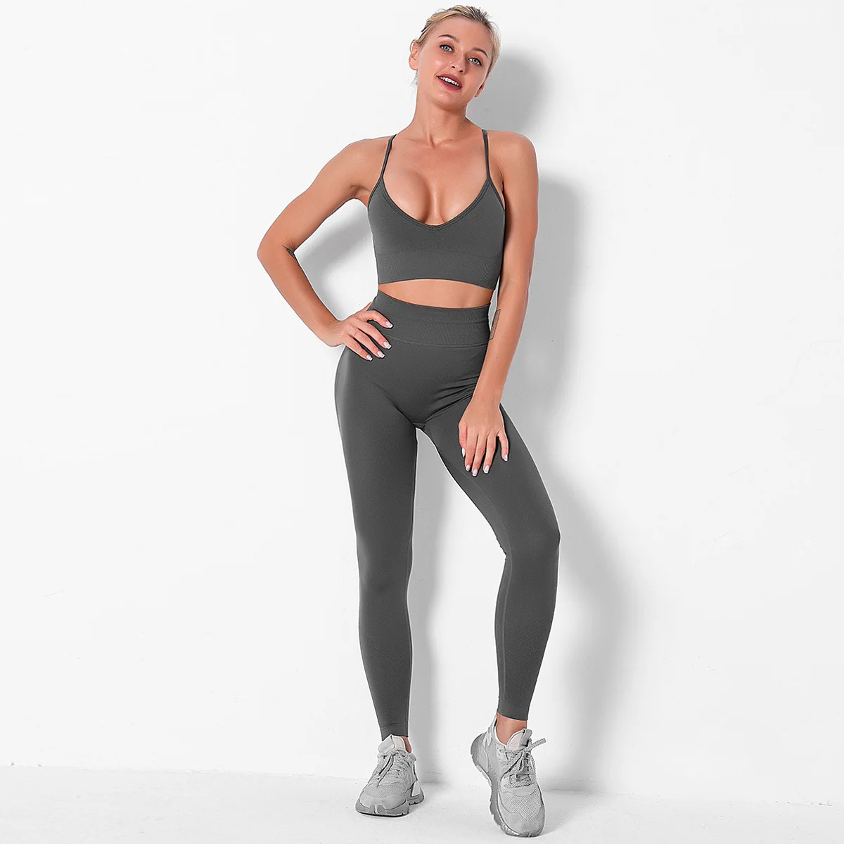 Solid Color Soft Gym Yoga Set Tight Leggings Sports Fitness Cross Gym Bratop 2pc Suit Comprehensive Training Jog Women Sportwear
Solid Color Soft Gym Yoga Set Tight Leggings Sports Fitness Cross Gym Bratop 2pc Suit Comprehensive Training Jog Women Sportwear