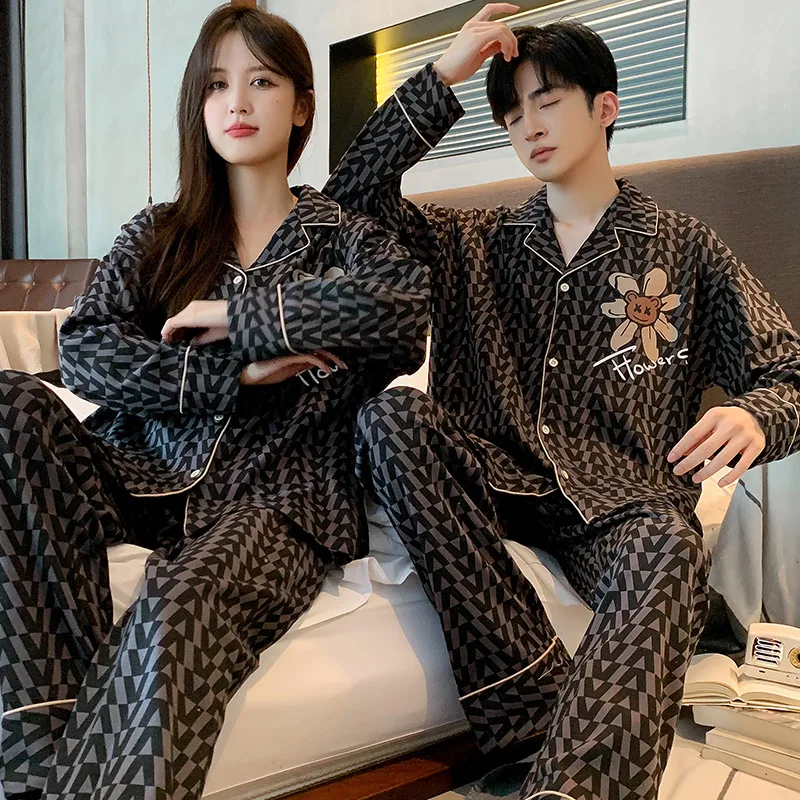 Autumn Couple Pajamas Set New Cartoon Cool Cotton Nightwear Mujer Casual Home Suit Couples Sleepwear Men pijamas para parejas
Autumn Couple Pajamas Set New Cartoon Cool Cotton Nightwear Mujer Casual Home Suit Couples Sleepwear Men pijamas para parejas