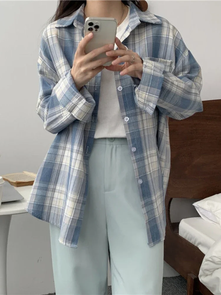 Casual Plaid Shirt Korean Oversize Loose Blouse Women 2024 Spring Summer Female Fashion Turn Down Collar Tops Women Clothes
Casual Plaid Shirt Korean Oversize Loose Blouse Women 2024 Spring Summer Female Fashion Turn Down Collar Tops Women Clothes