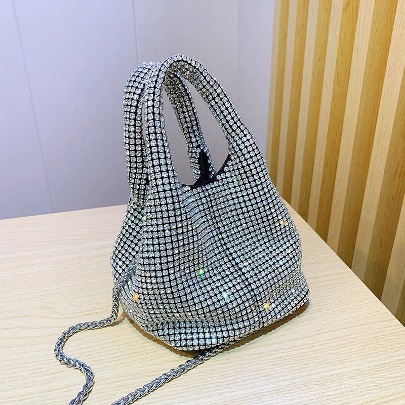 Luxury Designer Diamond evening bags Women Wang Bag Shinny Rhinestones Shoulder Crossbody Bag Evening Party Bucket Purse 2023
Luxury Designer Diamond evening bags Women Wang Bag Shinny Rhinestones Shoulder Crossbody Bag Evening Party Bucket Purse 2023