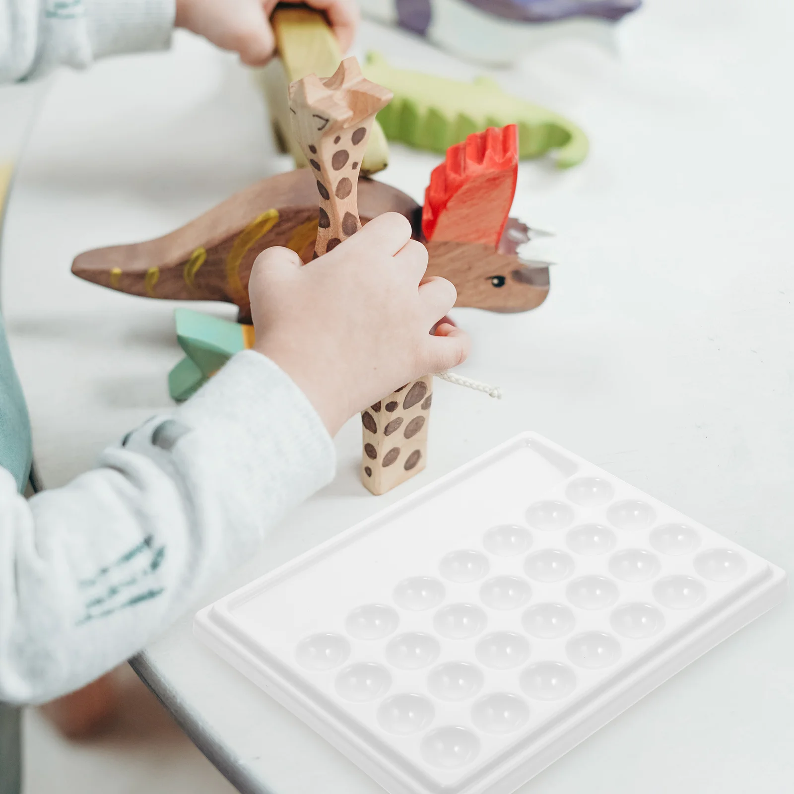 Paint Palette Watercolor Pigment Tray Student Stationery Rectangle Board Gouache Anti-Ceramic Plate Child
Paint Palette Watercolor Pigment Tray Student Stationery Rectangle Board Gouache Anti-Ceramic Plate Child