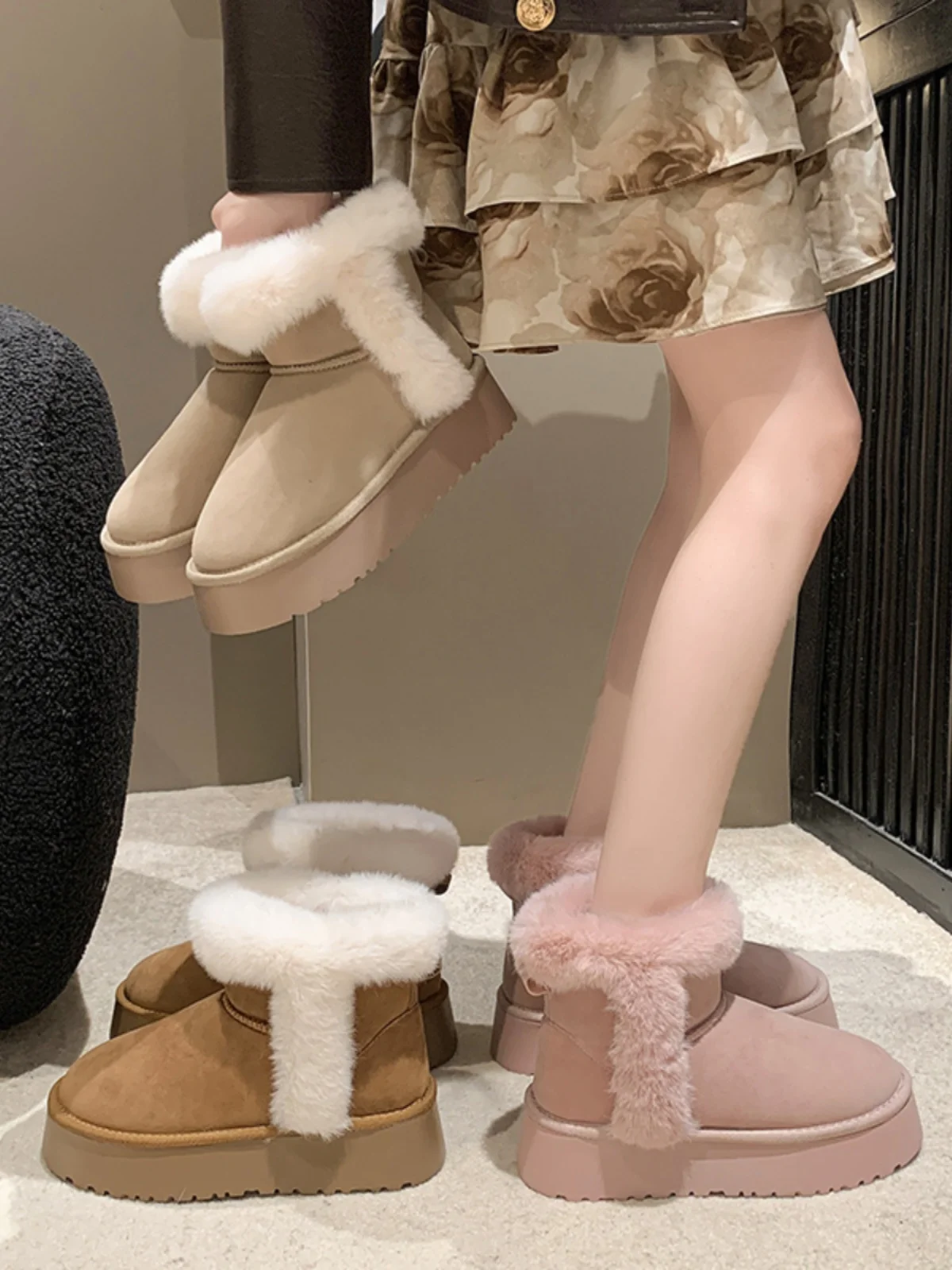 

Winter Boots Lady Australia Flat Heel Round Toe Women's Shoes Platform Luxury Designer Plush 2023 Snow Med Lolita Clogs Rubber