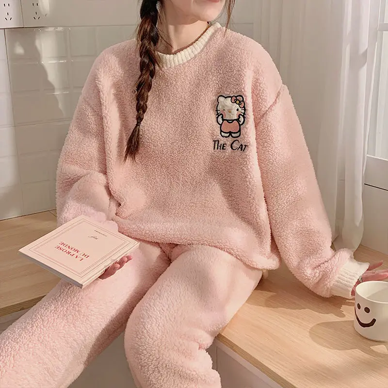 Sanrio Anime Kawaii Hello Kitty Winter Thickened Plush Pajamas Set Cute Cartoon Kuromi Round Neck Warm Home Clothes Gifts
Sanrio Anime Kawaii Hello Kitty Winter Thickened Plush Pajamas Set Cute Cartoon Kuromi Round Neck Warm Home Clothes Gifts