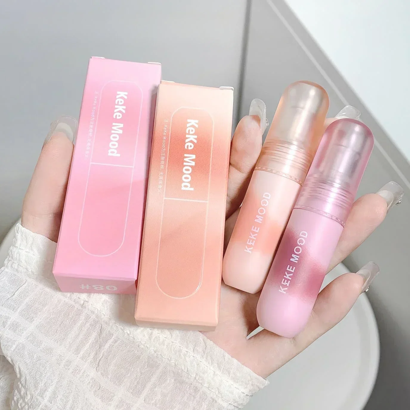 Small Colorful Egg Lip Lacquer Plain Lipstick Velvet Lip Lacquer Matte Finish Gray Pink Natural Nude White Lip Oil Lipgloss
Small Colorful Egg Lip Lacquer Plain Lipstick Velvet Lip Lacquer Matte Finish Gray Pink Natural Nude White Lip Oil Lipgloss