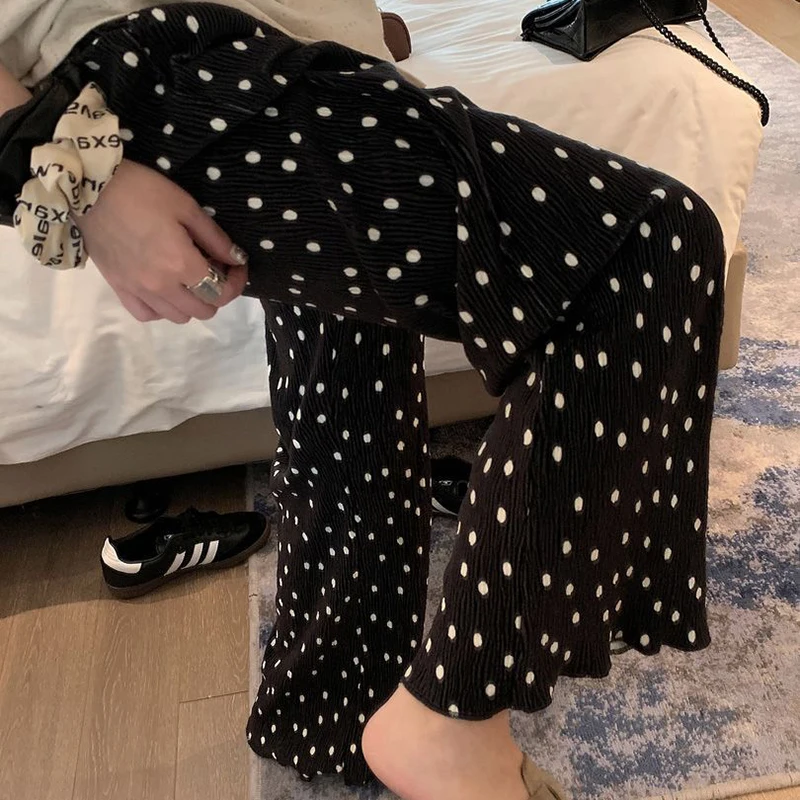 

Black polka dot long pants for women, high loose comfortable, casual floor mop pants, 2024 new wrinkled micro flared pants