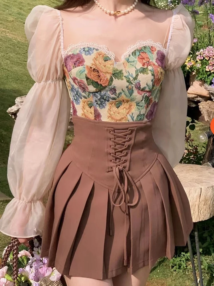 2023 Summer Vintage Corset Tops + Mini Skirts 2 Piece Dress Set Women Elegant Blouse Y2k Crop Top Evening Party Fashion Suits 
2023 Summer Vintage Corset Tops + Mini Skirts 2 Piece Dress Set Women Elegant Blouse Y2k Crop Top Evening Party Fashion Suits