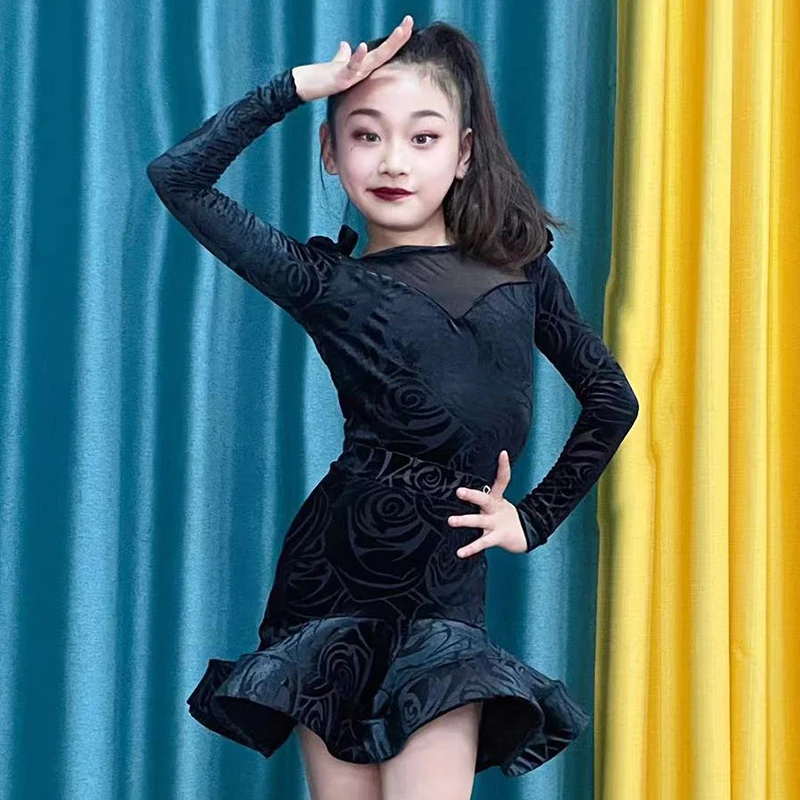 New Kids Latin Dance Dress Black Velvet Long Sleeves Suit Girls Performance Costume Cha Cha Rumba Competition Dress DNV18931
New Kids Latin Dance Dress Black Velvet Long Sleeves Suit Girls Performance Costume Cha Cha Rumba Competition Dress DNV18931