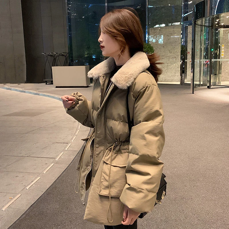 Gidyq Women Thick Warm Parkas Fashion Korean Streetwear Fur Puffty Jacket Winter Casual Female Drawstring Pocket Loose Down Coat
Gidyq Women Thick Warm Parkas Fashion Korean Streetwear Fur Puffty Jacket Winter Casual Female Drawstring Pocket Loose Down Coat