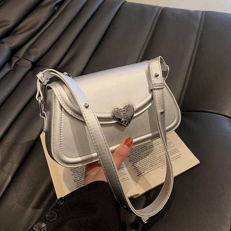 Fashion Women Shoulder Bag Elegant PU Leather Love Heart Buckle Crossbody Bags Tote Handbag Female Small Underarm Bag Purse
Fashion Women Shoulder Bag Elegant PU Leather Love Heart Buckle Crossbody Bags Tote Handbag Female Small Underarm Bag Purse