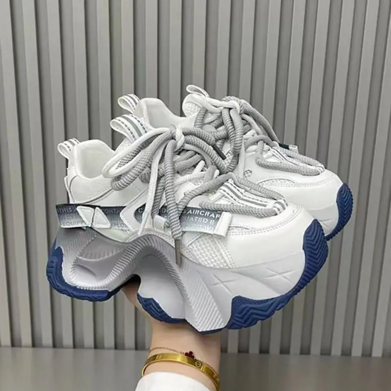 Platform Sports Shoes Women's Sneakers Casual Buffalo Tennis Female Spring Summer 2024 Chunky Korean Fashion Footwear
Platform Sports Shoes Women's Sneakers Casual Buffalo Tennis Female Spring Summer 2024 Chunky Korean Fashion Footwear
