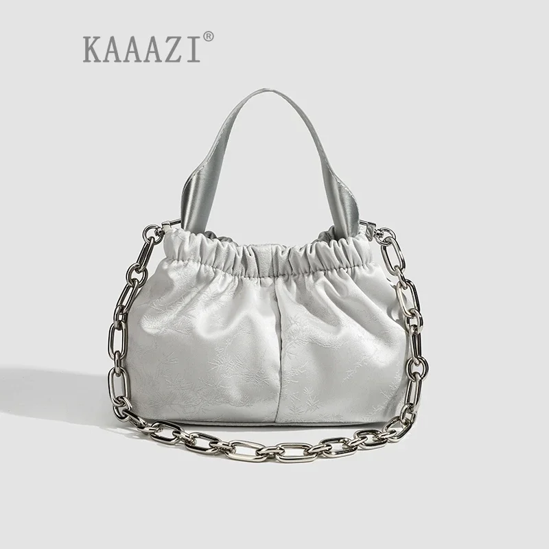 Summer Fashion Crossbody Bags Ladies 2024 New Luxury Shoulder Bag Solid Color Small Handbags Designer Metal Chain Versatile
Summer Fashion Crossbody Bags Ladies 2024 New Luxury Shoulder Bag Solid Color Small Handbags Designer Metal Chain Versatile