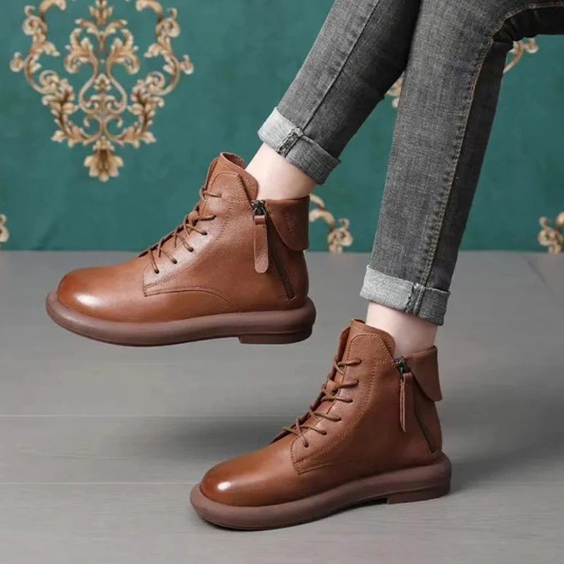 Leather Ankle Boots Women 2024 Autumn and Winter New Cashmere Warm Round Head Flat Boots Retro British Wind Low Boots Women's
Leather Ankle Boots Women 2024 Autumn and Winter New Cashmere Warm Round Head Flat Boots Retro British Wind Low Boots Women's