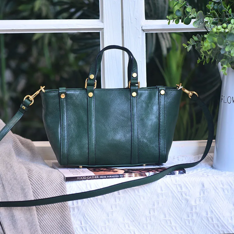 Fashion organizer genuine leather women's cute small handbag weekend party designer luxury real cowhide shoulder crossbody bags
Fashion organizer genuine leather women's cute small handbag weekend party designer luxury real cowhide shoulder crossbody bags
