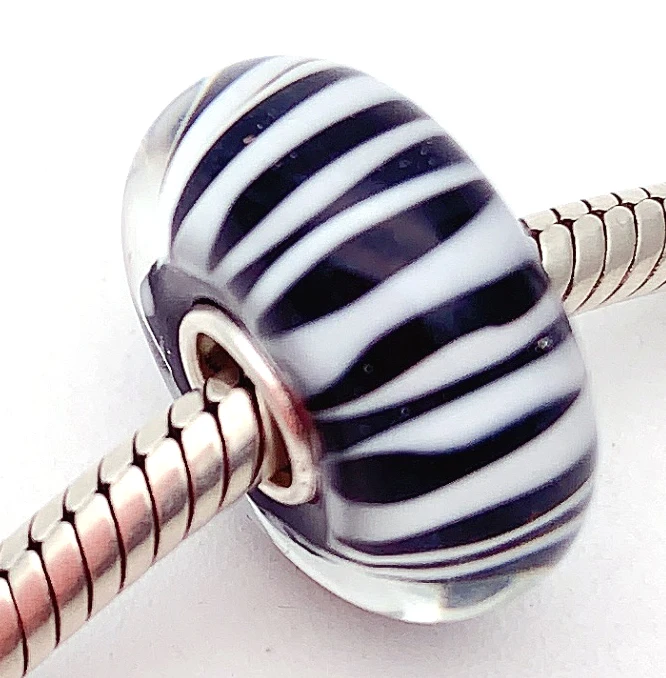 PJG31 100% S925 Sterling Silver Murano Glass Beads Fit European Charms Bracelet DIY Jewelry LampWork Handmade GlassBeads
PJG31 100% S925 Sterling Silver Murano Glass Beads Fit European Charms Bracelet DIY Jewelry LampWork Handmade GlassBeads