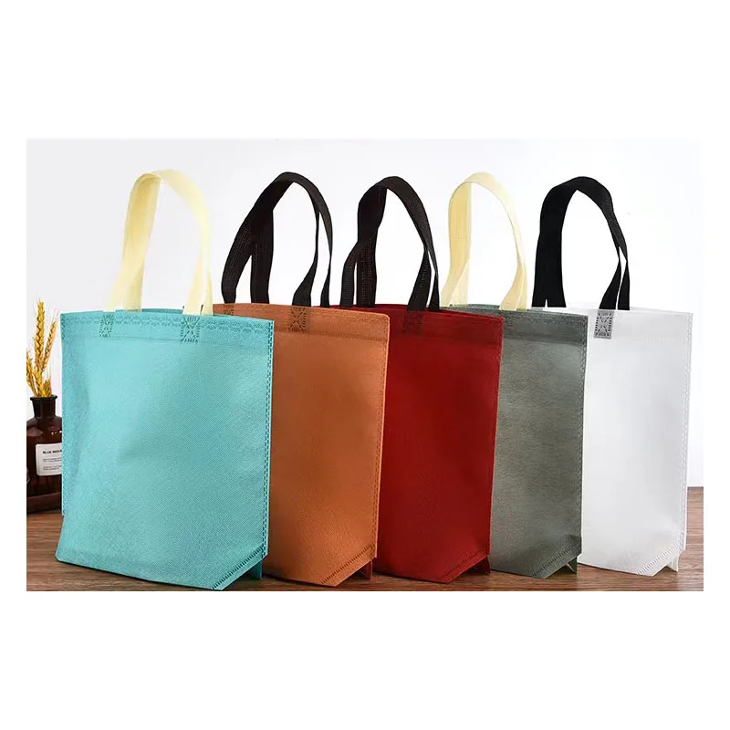 Wholesale 10pcs Clothing packaging handbag non-woven advertising bag shopping bag in stock
Wholesale 10pcs Clothing packaging handbag non-woven advertising bag shopping bag in stock