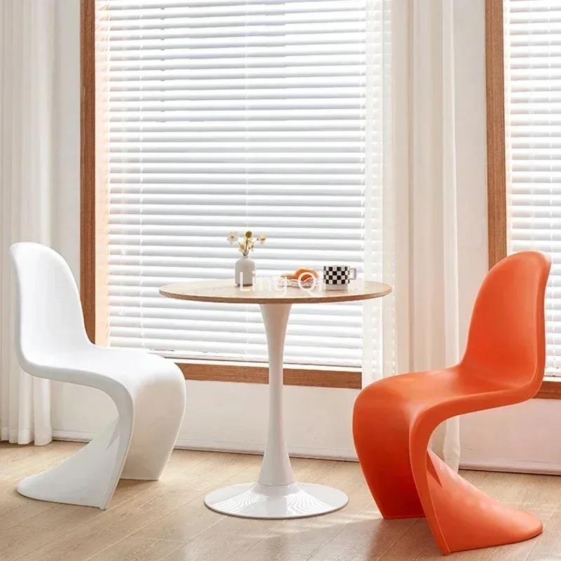 Modern Lounge Dining Chair Meditation Relax Designer Ergonomic Living Room Chair Portable Ultralight Chaise Interior Decorations
Modern Lounge Dining Chair Meditation Relax Designer Ergonomic Living Room Chair Portable Ultralight Chaise Interior Decorations