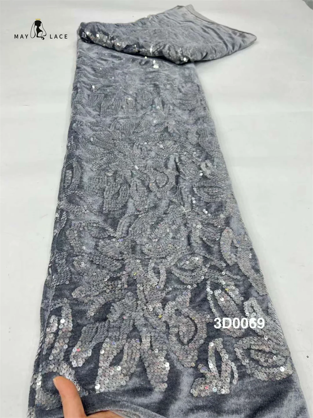 African Velvet Lace Fabric 2024 Nigerian Sequins Lace 5 Yards French Velvet Lace Fabric For Party Wedding Dress Sewing Material
African Velvet Lace Fabric 2024 Nigerian Sequins Lace 5 Yards French Velvet Lace Fabric For Party Wedding Dress Sewing Material