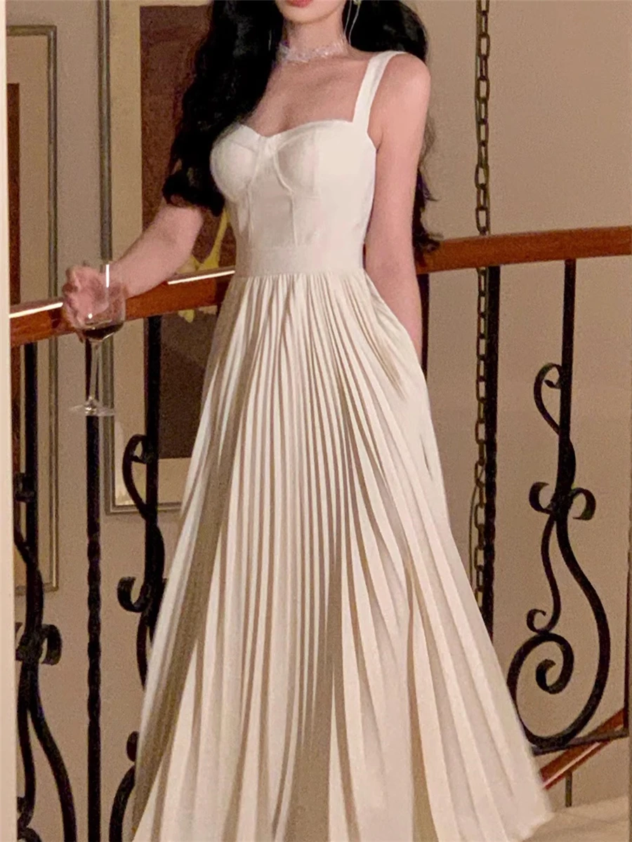 Midi Dress Women 2023 Summer New Elegant Lady Fashion Big Swing Pleated Dresses Evening Party Vestidos Female Korean Clothes
Midi Dress Women 2023 Summer New Elegant Lady Fashion Big Swing Pleated Dresses Evening Party Vestidos Female Korean Clothes