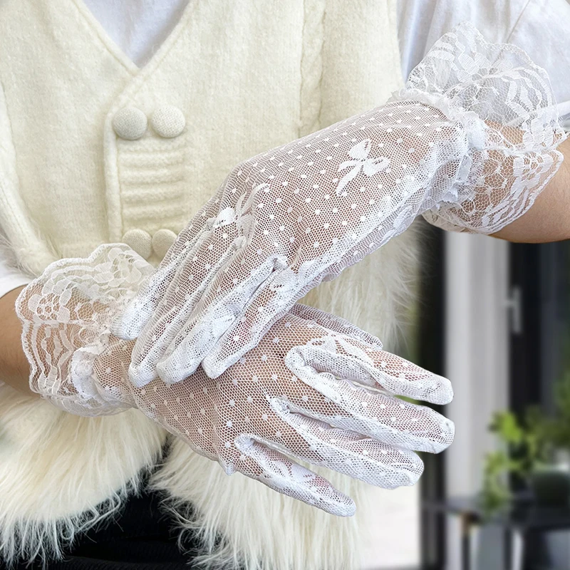 

Перчатки женские кружевные с вырезами, тонкие сетчатые митенки для церемонии, пикантные мягкие эластичные перчатки в готическом стиле, в стиле панк, черные белые