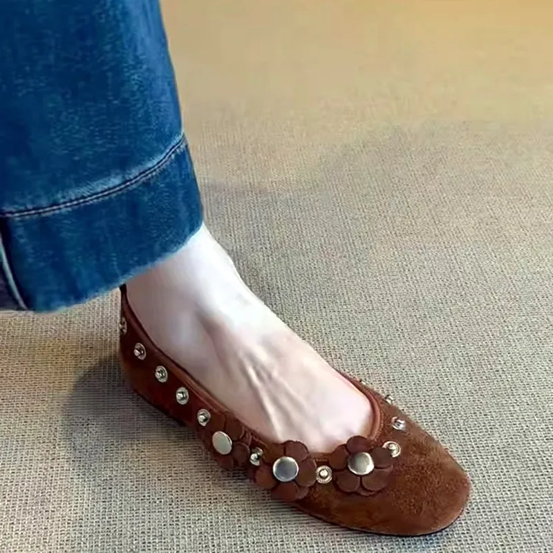 Brown Metal Button Flower Decoration Ballet Flats women Faux Suede Design Loafers Elegant Comfortable Mary Jane Shoes for Women 29 S0f2429e4ae354869934d687598d9d300O