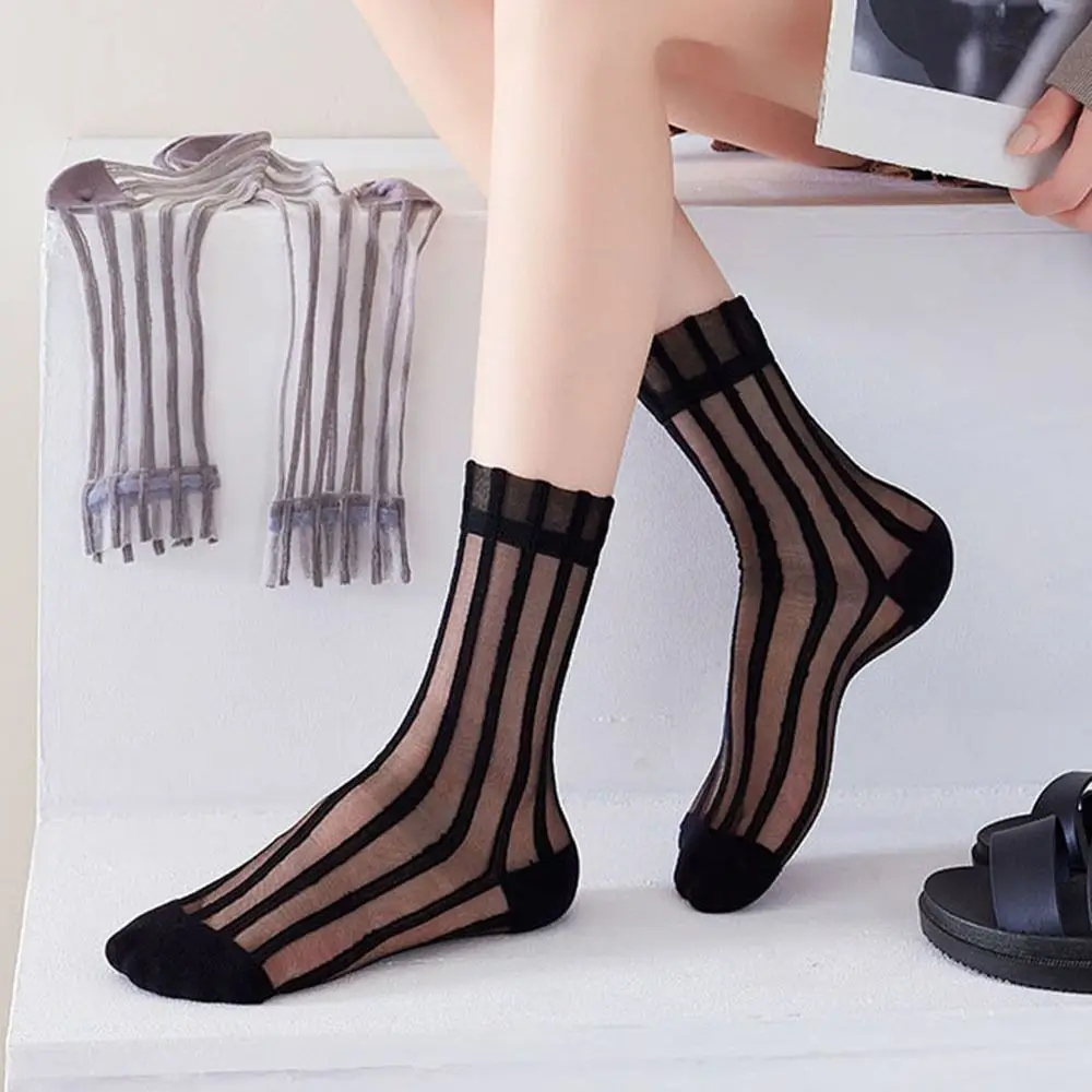 Breathable Ultra-thin Transparent Mesh Japanese style Summer Striped Socks Glass Silk Socks Female Hosiery Middle Tube Socks
Breathable Ultra-thin Transparent Mesh Japanese style Summer Striped Socks Glass Silk Socks Female Hosiery Middle Tube Socks