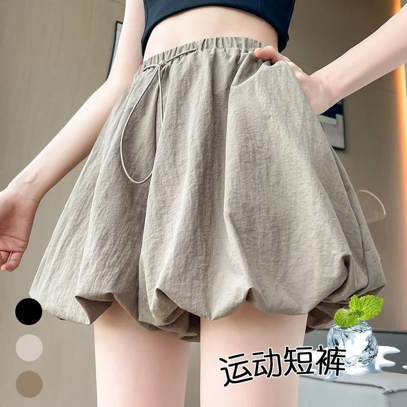 Loose Women High Waist Shorts A Design Style Sportswear Shorts GYM Running Summer Fitness 2025 Fashion Thin Short Pants
Loose Women High Waist Shorts A Design Style Sportswear Shorts GYM Running Summer Fitness 2025 Fashion Thin Short Pants