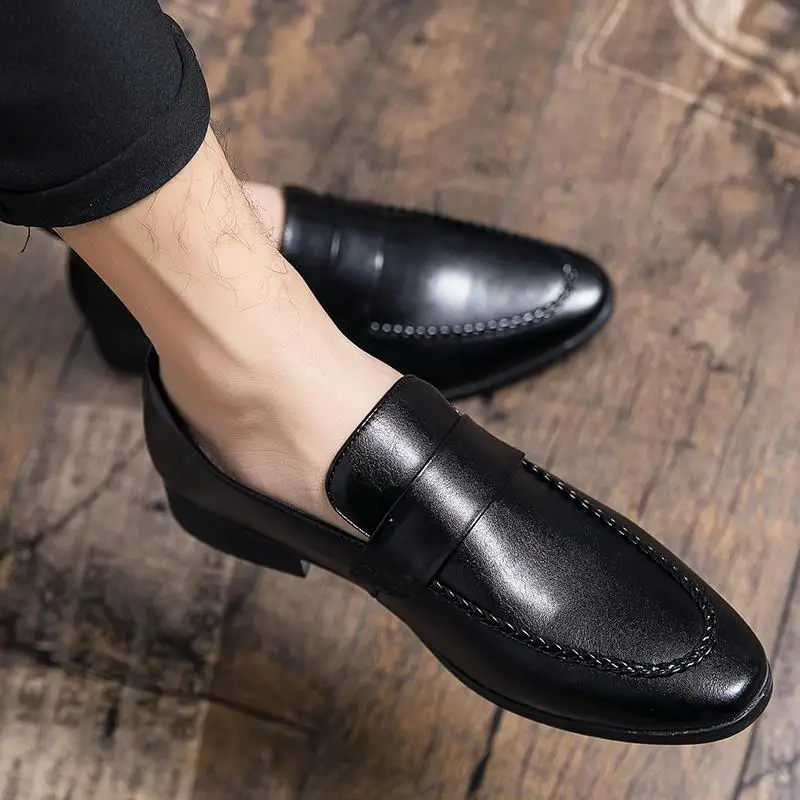 Men's Leather Shoes Business Casual Spring Soft Bottom Middle-Aged Men's Shoes Botton Width Soft Leather Thick Bottom Elderly Da
Men's Leather Shoes Business Casual Spring Soft Bottom Middle-Aged Men's Shoes Botton Width Soft Leather Thick Bottom Elderly Da