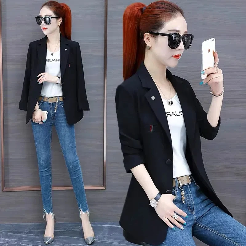 Blazer Womens 2022 Spring Autumn New Korean Slim All-match Casual Suit Jacket Women Large Size Single Breasted Outerwear Coat
Blazer Womens 2022 Spring Autumn New Korean Slim All-match Casual Suit Jacket Women Large Size Single Breasted Outerwear Coat
