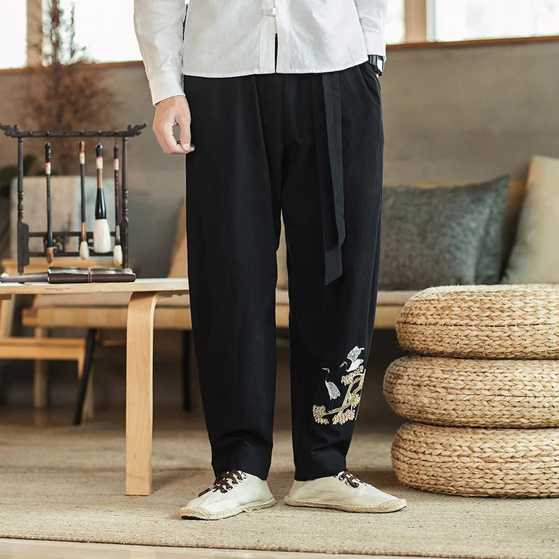 Embroidery Loose Men's Harem Pants Vintage Casual 2022 Big Size Harajuku Style Trousers Male Streetwear Black Sweatpants 5XL
Embroidery Loose Men's Harem Pants Vintage Casual 2022 Big Size Harajuku Style Trousers Male Streetwear Black Sweatpants 5XL