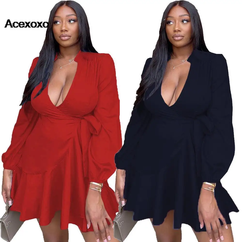 Женское однотонное платье, весна-лето 2023
Женское однотонное платье, весна-лето 2023