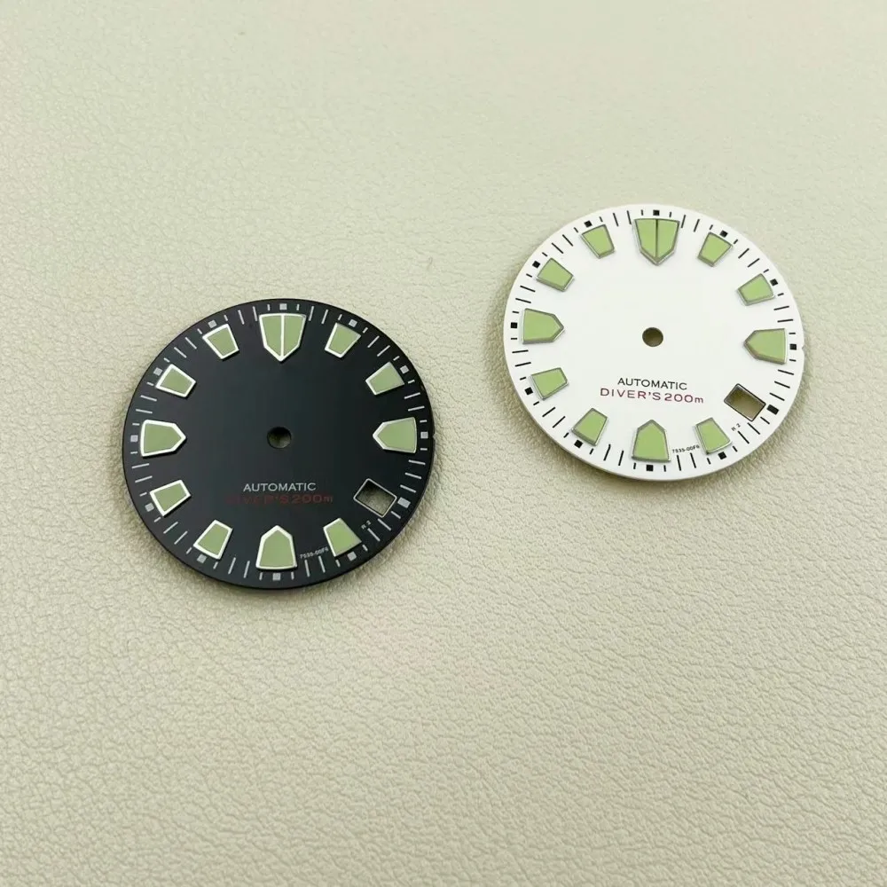 Modified NH35 dial abalone green luminous diving watch literal replacement NH36 mechanical surface disk diameter 28.5mm
Modified NH35 dial abalone green luminous diving watch literal replacement NH36 mechanical surface disk diameter 28.5mm