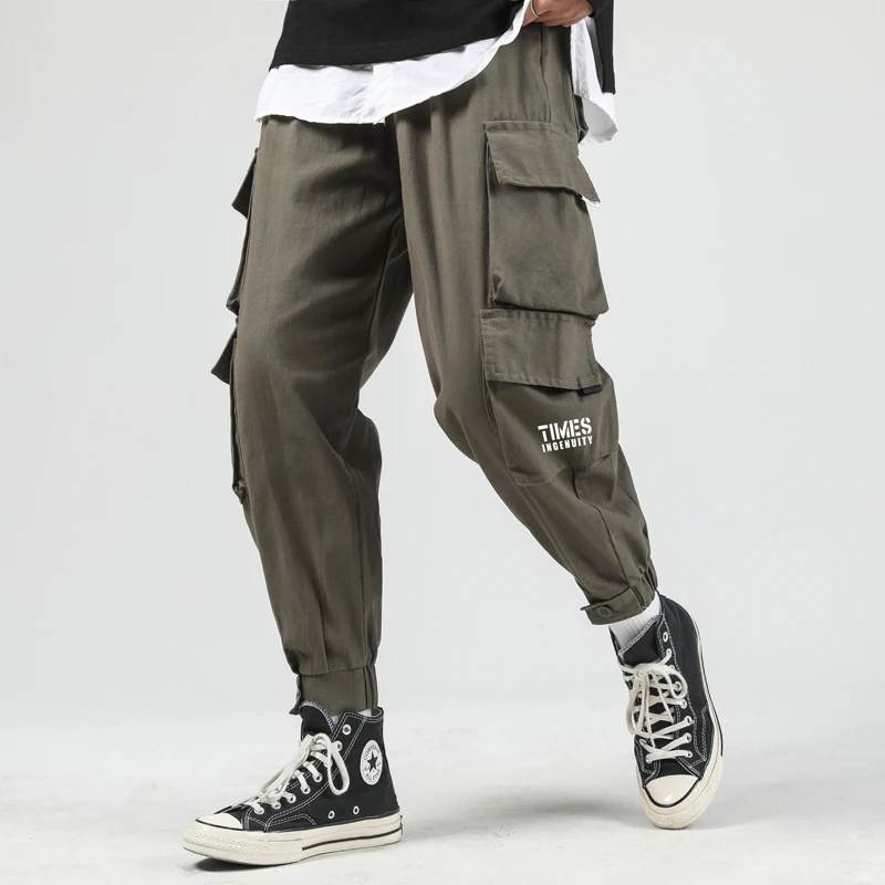 New Men Hip Hop Joggers Cargo Pants 2022 Men Multi-Pocket Harem Pants Man Sweatpants Male Streetwear Casual Pants 
New Men Hip Hop Joggers Cargo Pants 2022 Men Multi-Pocket Harem Pants Man Sweatpants Male Streetwear Casual Pants