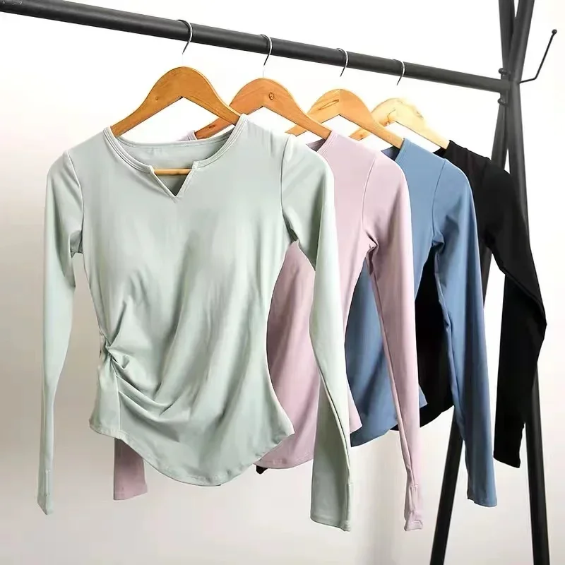 

With Logo Women V Neck Slim Fit Long Sleeved Running T Shirt Thumb Hole Sports Lightweight Shirts Hem T Shirt Tunic Pilates Top