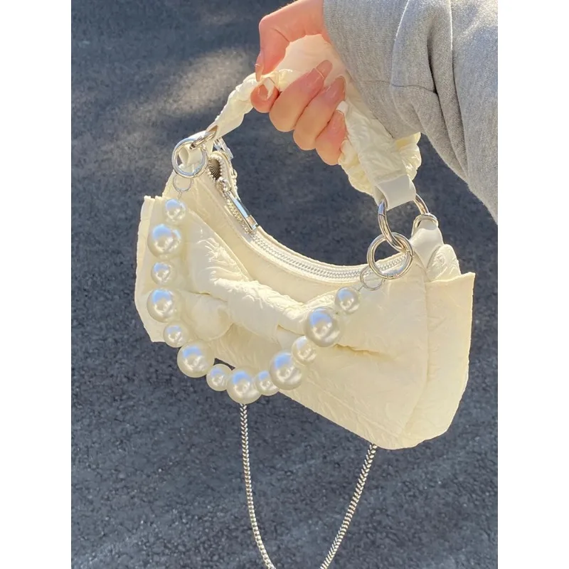Women Shoulder Bags Bowknot Pearl Chain Bag Niche Design Sense Pleated Handbag Underarm Bag 2023 Fashionable Women Bags
Women Shoulder Bags Bowknot Pearl Chain Bag Niche Design Sense Pleated Handbag Underarm Bag 2023 Fashionable Women Bags