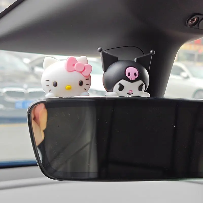 Кавайная Милая мультяшная мелодия Kuromi Hello Kitty декоративные украшения для автомобиля Аксессуары для зеркала заднего вида кукла девочка
Кавайная Милая мультяшная мелодия Kuromi Hello Kitty декоративные украшения для автомобиля Аксессуары для зеркала заднего вида кукла девочка