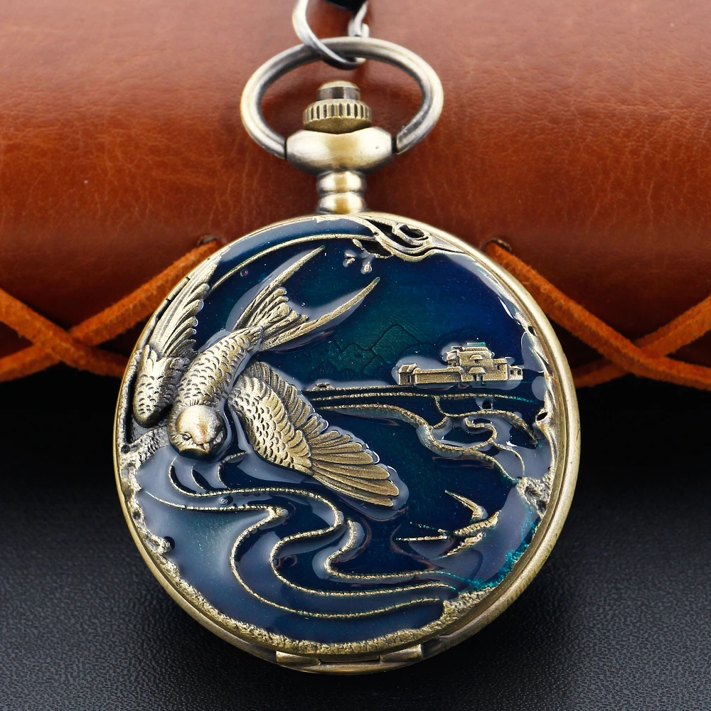 Antique Flying Bird Castle Oil Painting Exquisite Quartz Pocket Watch Steampunk Fob Chain Watch Men's and Women's Festival Gift
Antique Flying Bird Castle Oil Painting Exquisite Quartz Pocket Watch Steampunk Fob Chain Watch Men's and Women's Festival Gift