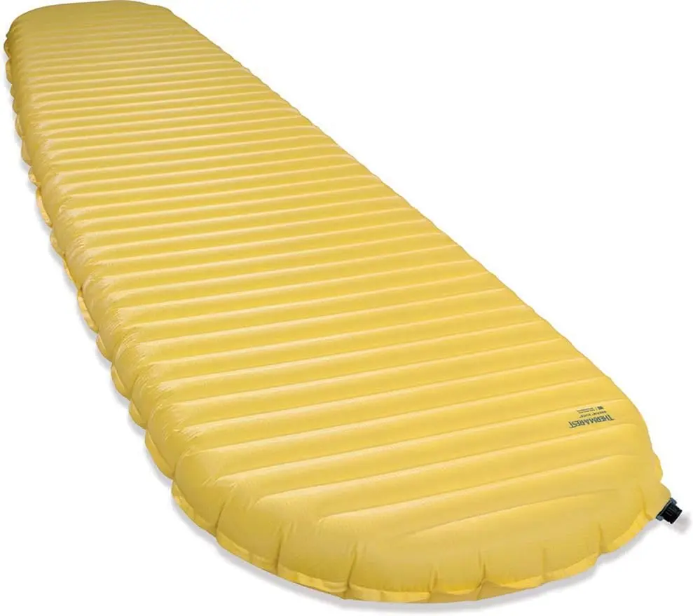 

Therm-a-Rest NeoAir Xlite Camping and Backpacking Sleeping Pad, Lemon Curry, Large - 25 x 77 Inches, WingLock Valve