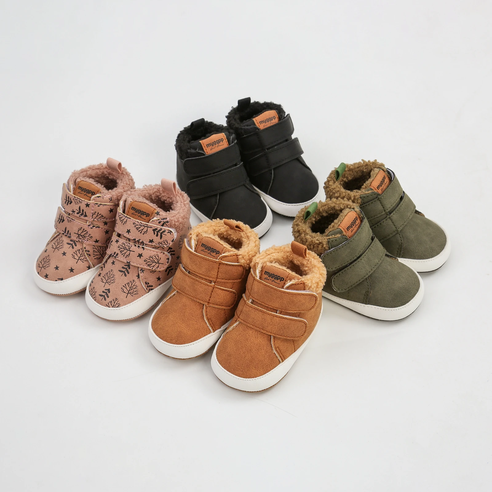 Winter Baby Fashion Thickened Boots Infant Girls Boys Non-Slip Soft Sole First Walker Winter Warm Snow Boots Crib Baby Shoes
Winter Baby Fashion Thickened Boots Infant Girls Boys Non-Slip Soft Sole First Walker Winter Warm Snow Boots Crib Baby Shoes