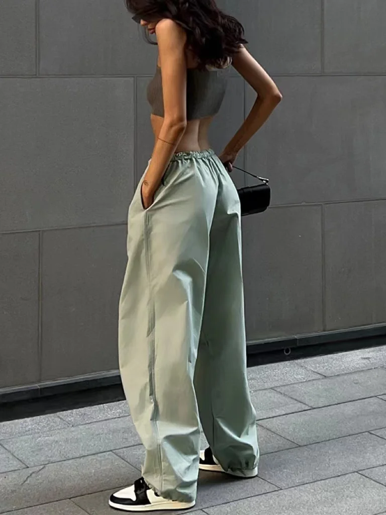 2023 Autumn Low Waist Loose Drawstring Pants Women Y2K Clothes Joggers Trousers Casual Outfits Streetwear Wide Leg Sweatpants
2023 Autumn Low Waist Loose Drawstring Pants Women Y2K Clothes Joggers Trousers Casual Outfits Streetwear Wide Leg Sweatpants