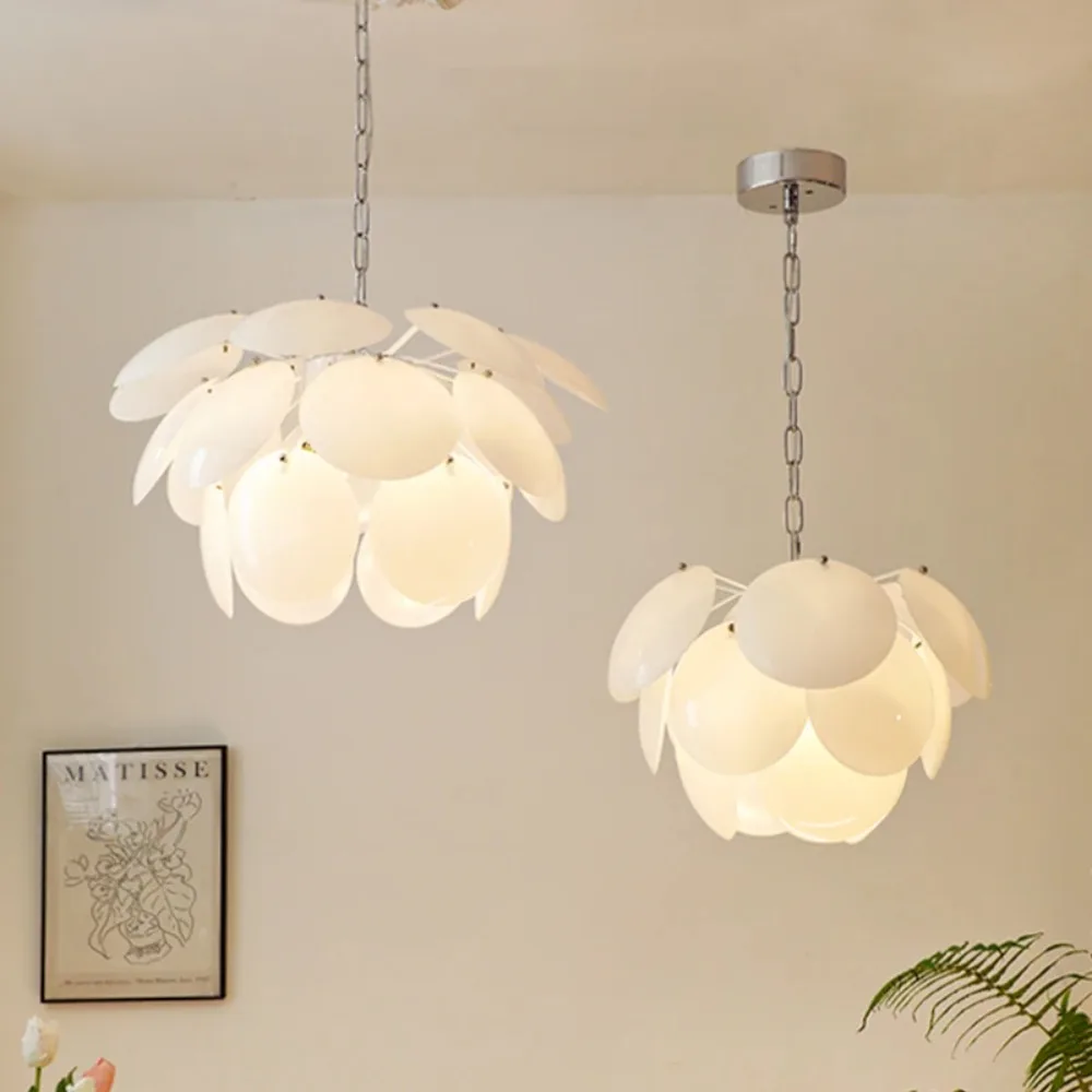 Pine Cone Nordic Modern Decorative Simple Creative Art Bedroom Living Room Dining Room Petal Chandelier
Pine Cone Nordic Modern Decorative Simple Creative Art Bedroom Living Room Dining Room Petal Chandelier