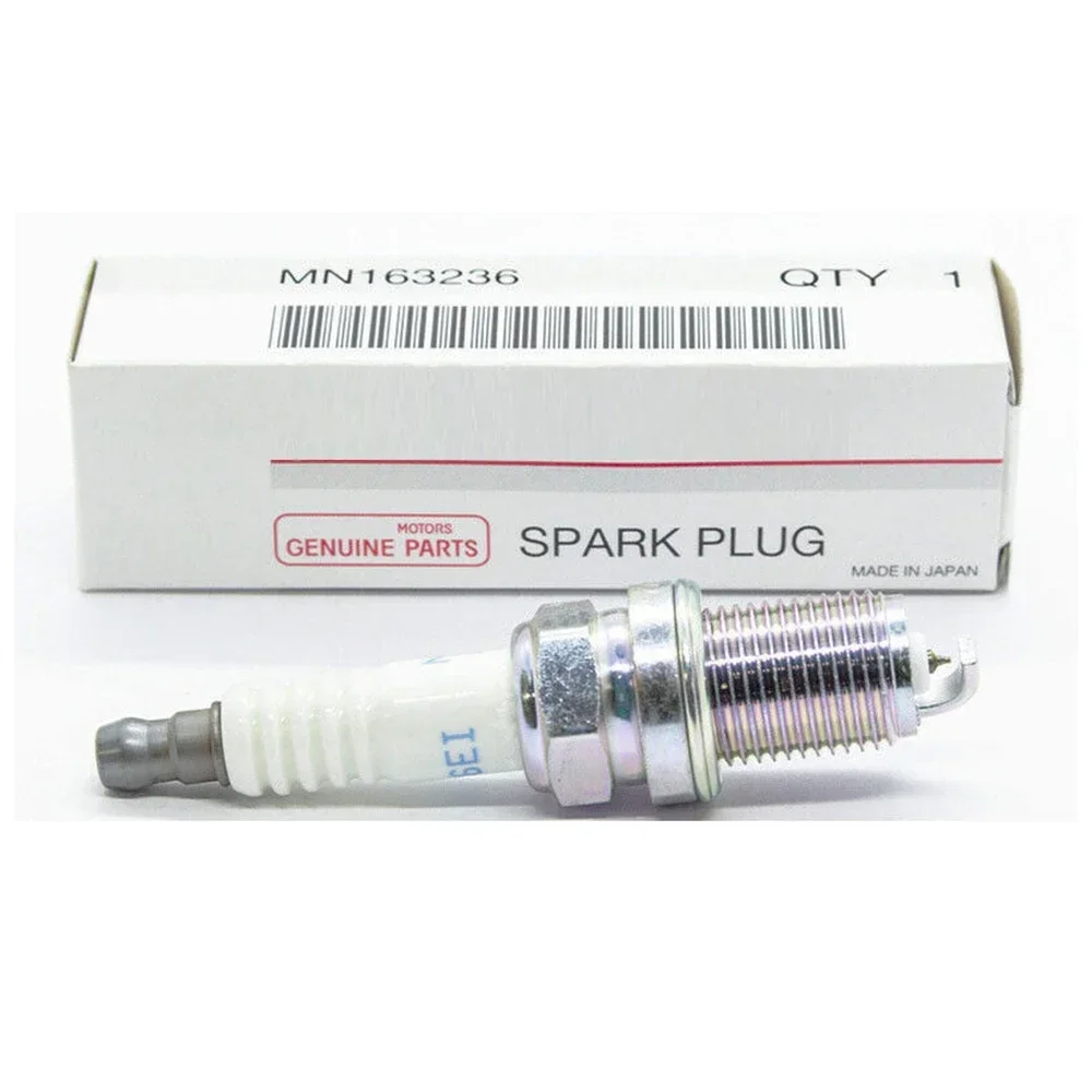 MN163236 FR6EI 4/6Pcs Iridium Spark Plug For Mitsubishi ASX Outlander II Pajero IV MPV Space Star Ignition Candles
MN163236 FR6EI 4/6Pcs Iridium Spark Plug For Mitsubishi ASX Outlander II Pajero IV MPV Space Star Ignition Candles