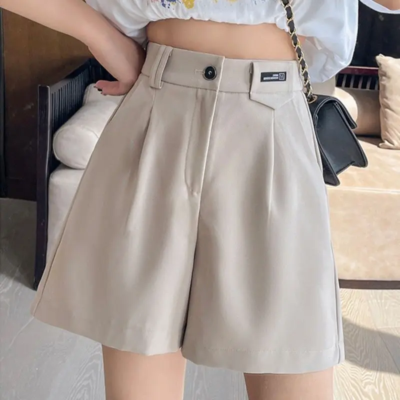 2023 New Loose Slimming High Waist Suit Shorts Women's Clothing Wide Leg Casual A- Line Summer Thin Ice Silk Shorts Female
2023 New Loose Slimming High Waist Suit Shorts Women's Clothing Wide Leg Casual A- Line Summer Thin Ice Silk Shorts Female