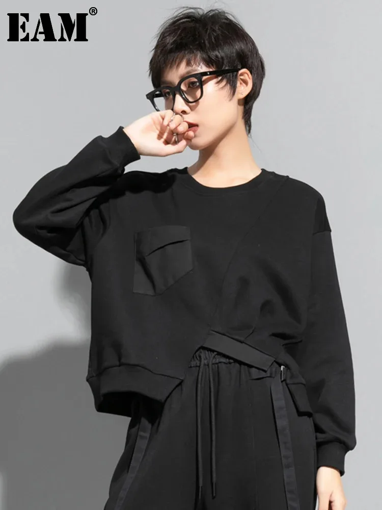 

[EAM] Loose Fit Black Irregular Sweatshirt New Round Neck Long Sleeve Women Big Size Fashion Tide Spring Autumn 2024 1DF1321