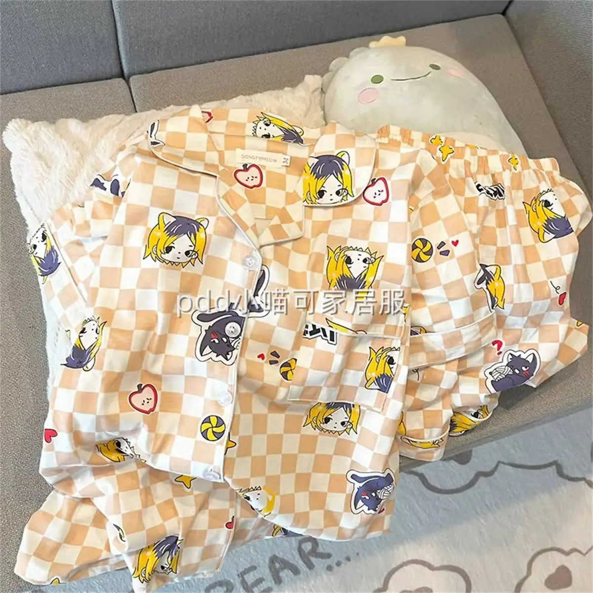Пижама Haikyuu женская летняя в клетку с коротким рукавом и шортами кавайная аниме Домашняя одежда костюм для мальчиков мультяшная свободная одежда подарок на день рождения
Пижама Haikyuu женская летняя в клетку с коротким рукавом и шортами кавайная аниме Домашняя одежда костюм для мальчиков мультяшная свободная одежда подарок на день рождения