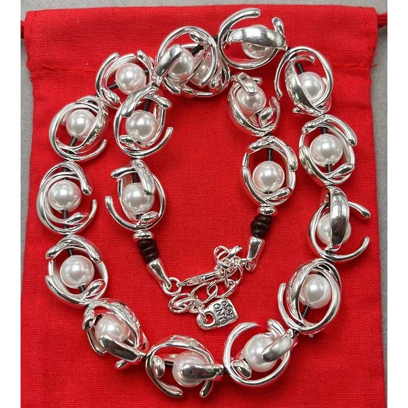 2023 UNOde50 New Popular European and American High Quality Fashion Luxury Pearl Necklace Women's Jewelry Gift Bag
2023 UNOde50 New Popular European and American High Quality Fashion Luxury Pearl Necklace Women's Jewelry Gift Bag