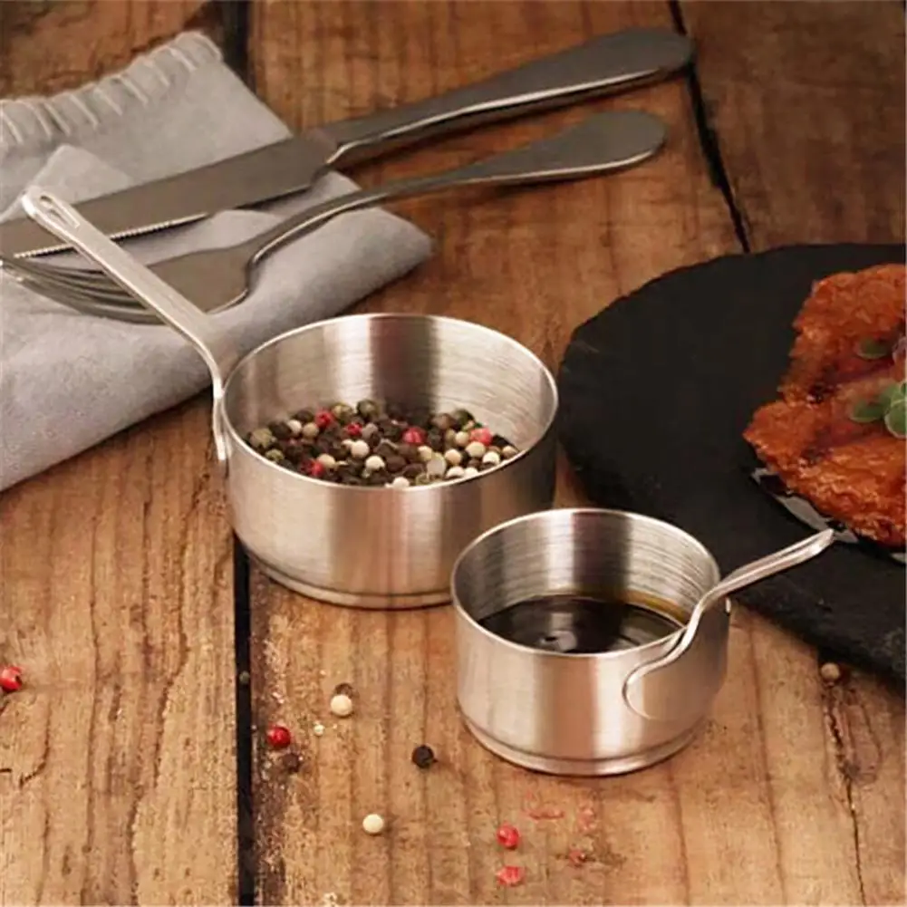 YOUZI Stainless Steel Sauce Bowl Western Steak Sauce Dish Tomato Sauce Bowl with Handle Kitchen Saucepan
YOUZI Stainless Steel Sauce Bowl Western Steak Sauce Dish Tomato Sauce Bowl with Handle Kitchen Saucepan