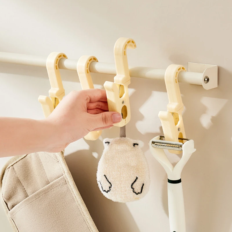 3 Pcs Clothes Pegs Portable Rotatable Hats Towels Hanger Windproof Anti-slip Drying Clip Household Travel Laundry Hook Clips 
3 Pcs Clothes Pegs Portable Rotatable Hats Towels Hanger Windproof Anti-slip Drying Clip Household Travel Laundry Hook Clips