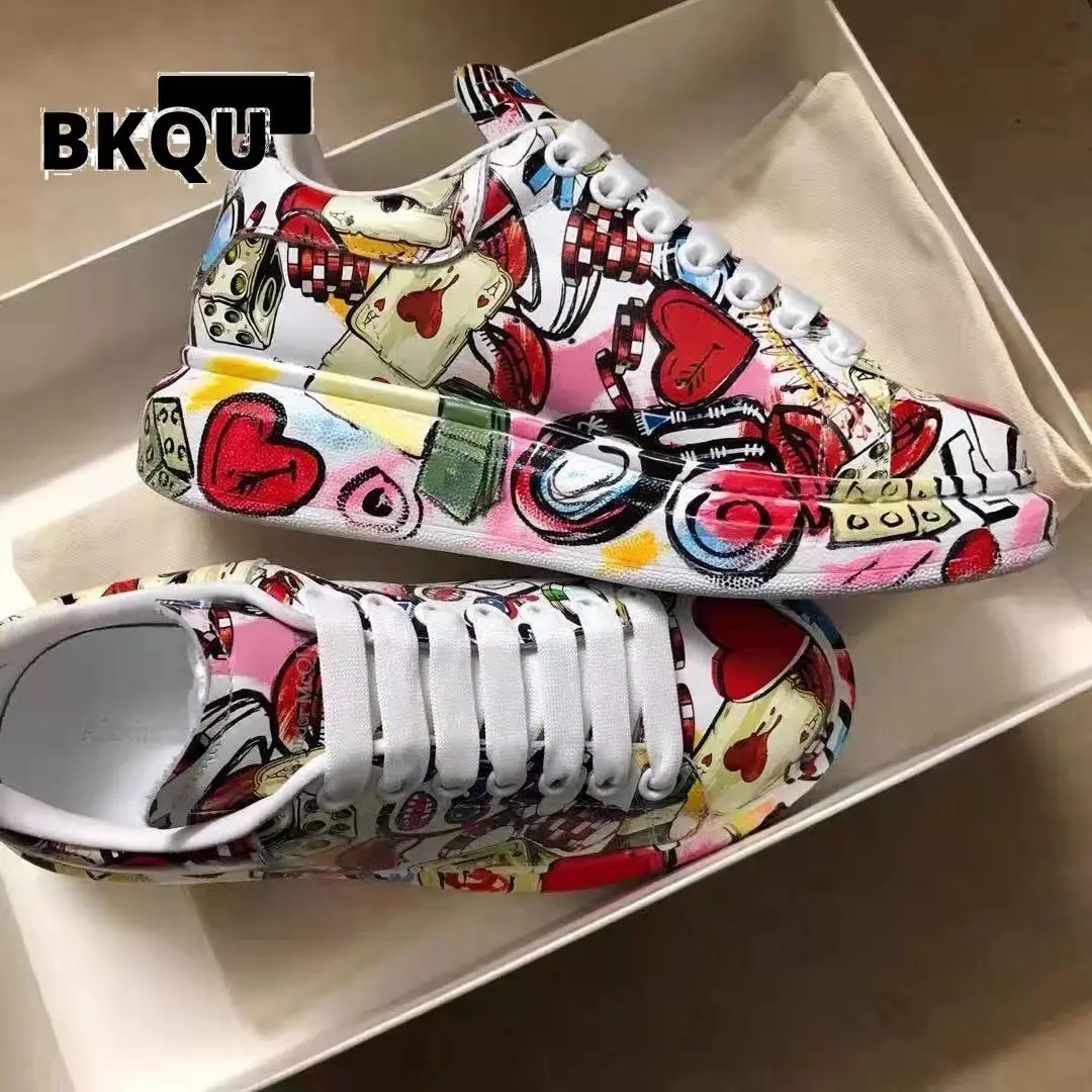 2023 Spring Autumn New Women's Chunky Sneakers Fashion Large Platform Graffiti Sports Shoes Classic Streetwear Luxury
2023 Spring Autumn New Women's Chunky Sneakers Fashion Large Platform Graffiti Sports Shoes Classic Streetwear Luxury