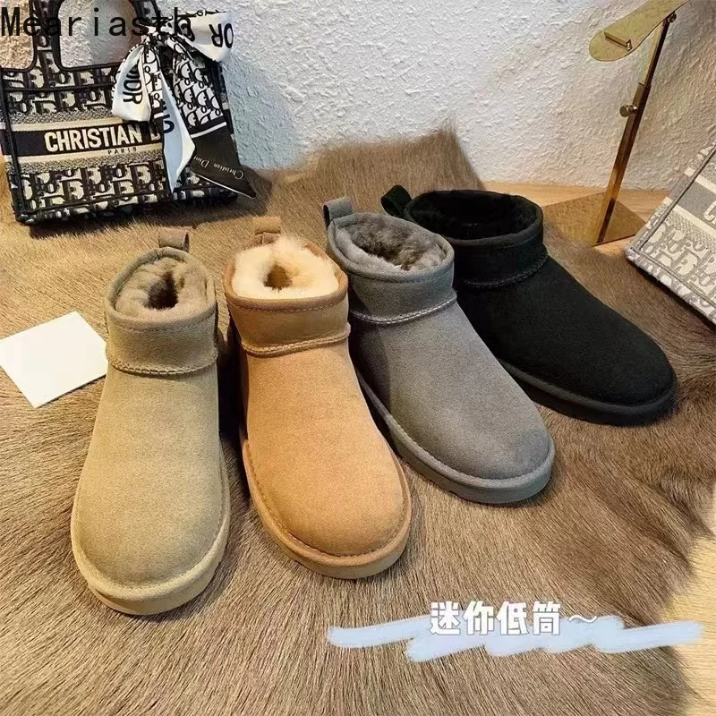 Snow Boots Fur One Winter 2023 Plus Velvet Platform Anti-slip Booties For Men And Women Couples 41-44 Plus Size Booties Women
Snow Boots Fur One Winter 2023 Plus Velvet Platform Anti-slip Booties For Men And Women Couples 41-44 Plus Size Booties Women